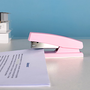 pink stapler 