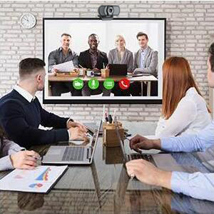 wide-angle view webcam is a good choice for vedio chat,web conserence and so on