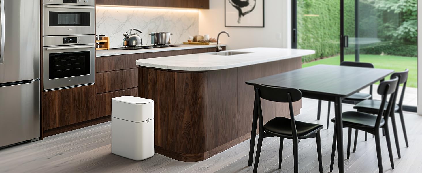 Kitchen trash can