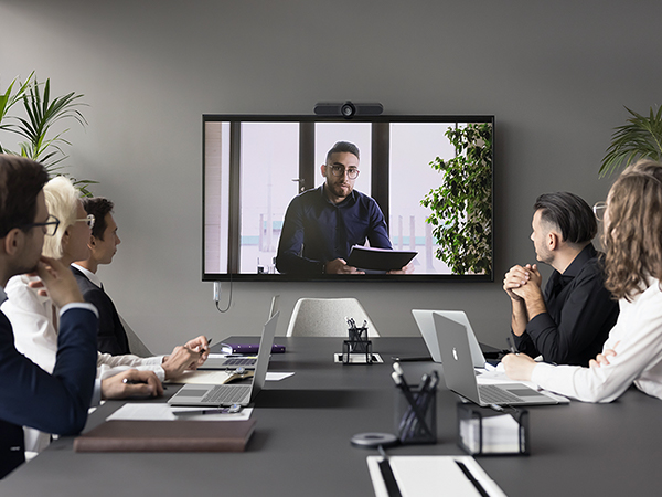 Wireless HDMI Transmitter and Receiver, Wireless HDMI Extender Kit 4K 2.4G/5G for Streaming TV