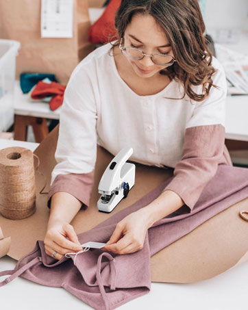 Handheld Sewing Machine