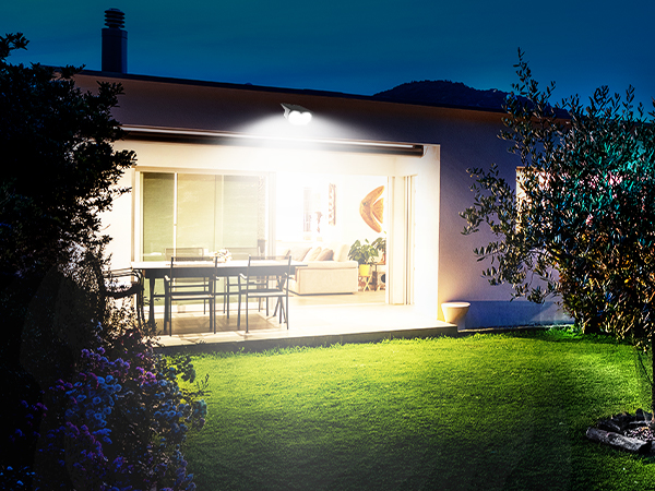 With our light, your yard will have a more special view.