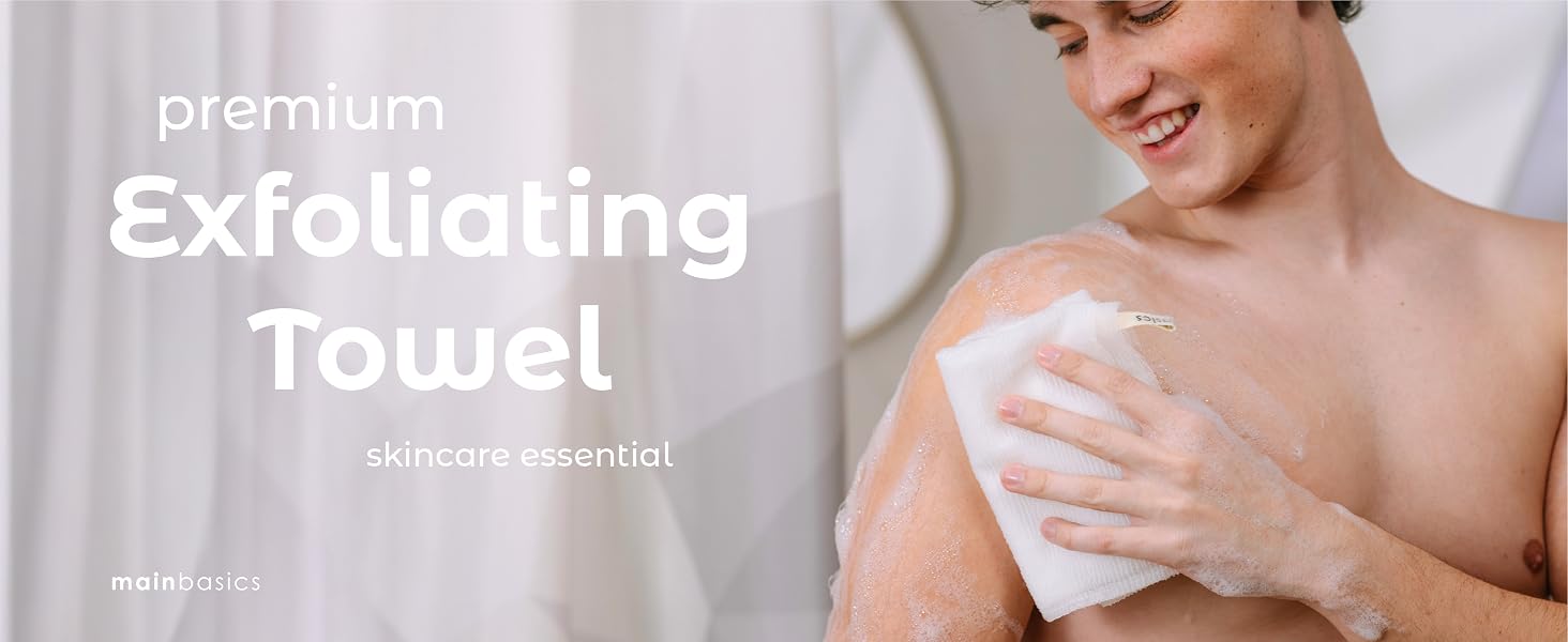 Man using an exfoliating washcloth to scrub and remove dead skin.
