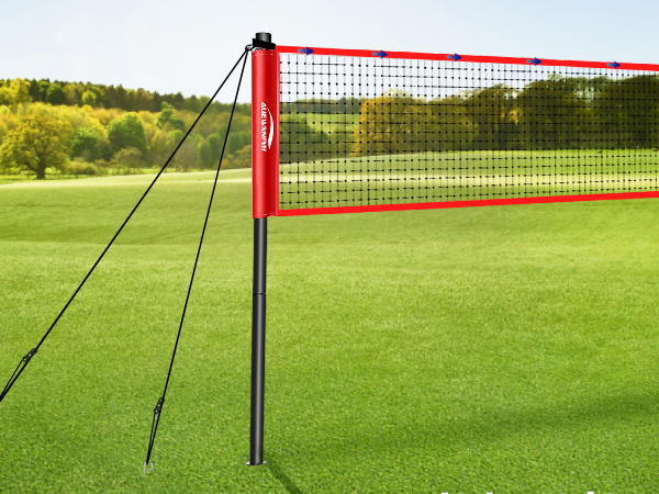 Durable PE net with reinforced PVC side sleeves, heavy-duty steel poles and ground stakes.