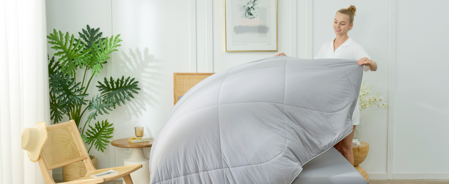 Cozy Bliss Cooling Comforter Breathable Lightweight Cooling Blankets