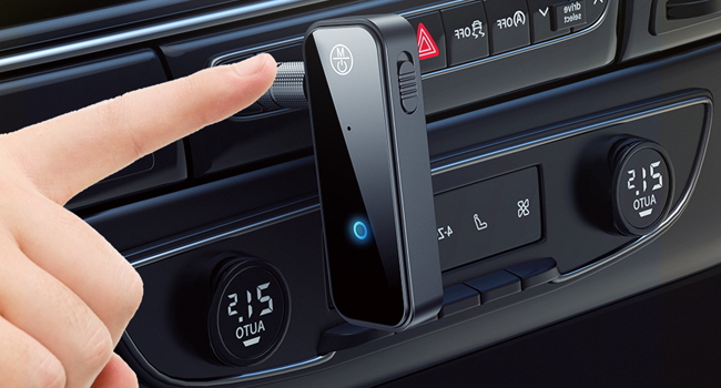 Bluetooth receiver in old car with one finger touch to make calls or stream music