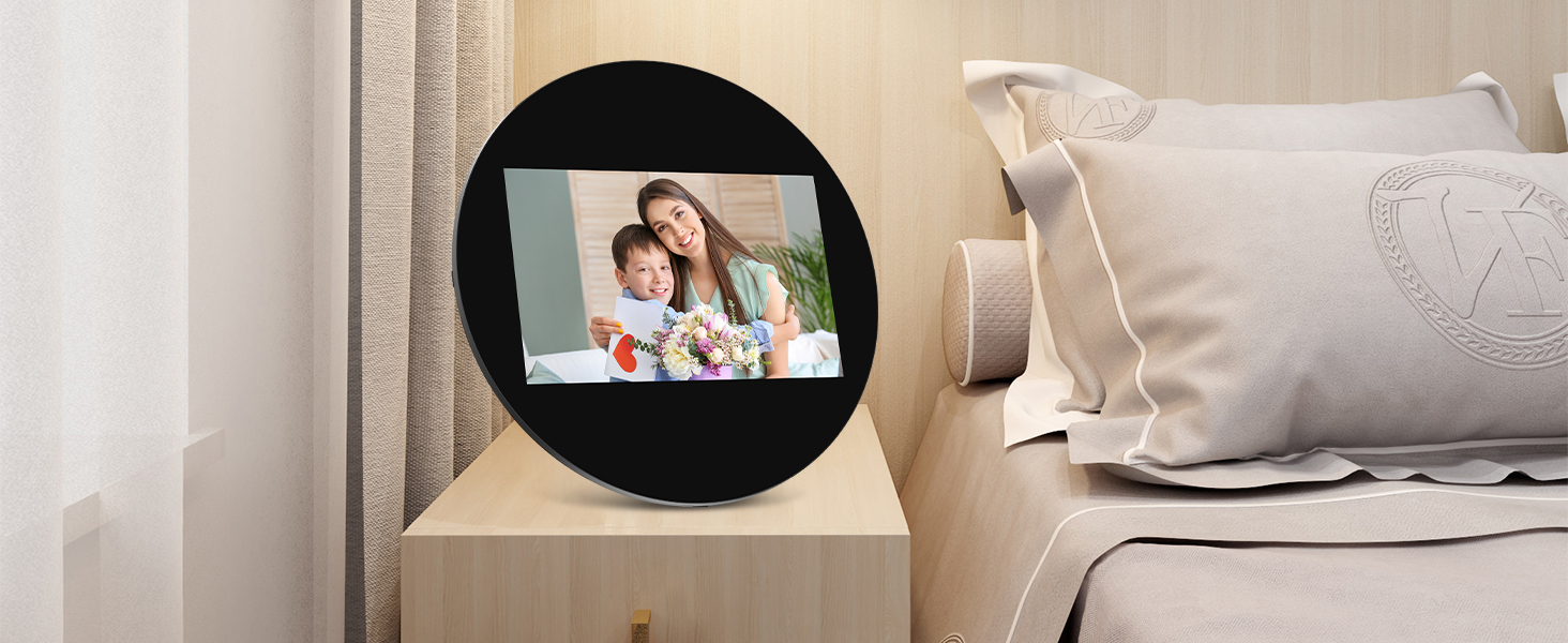 digital picture frame