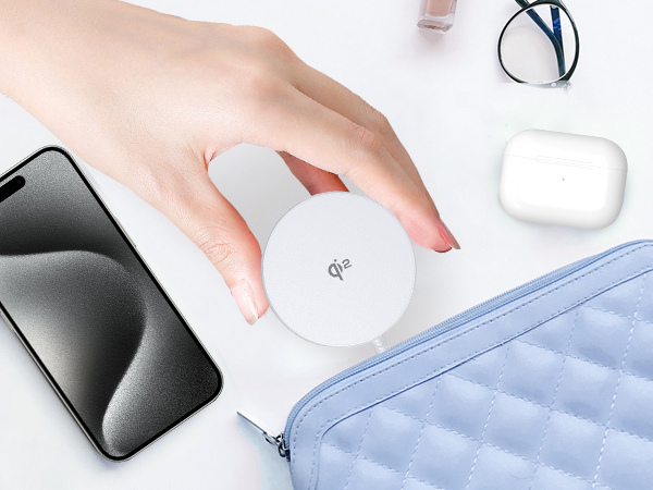 Qi2 Magnetic Wireless Charger