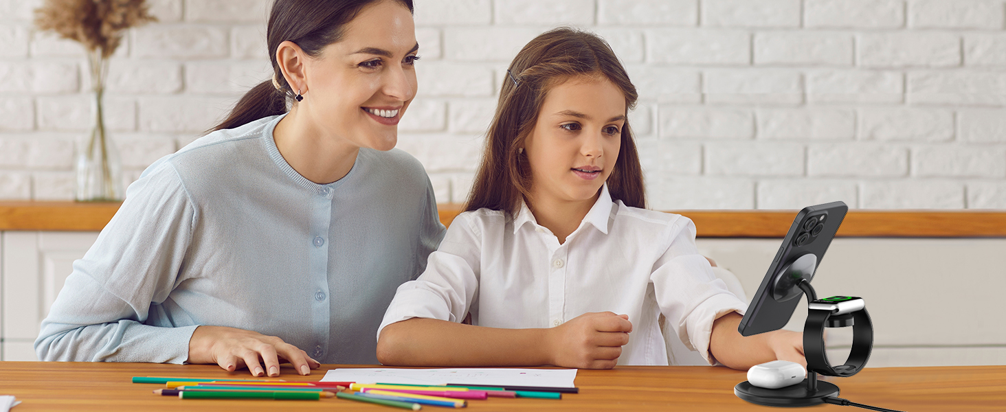 iphone 15 pro max charger station