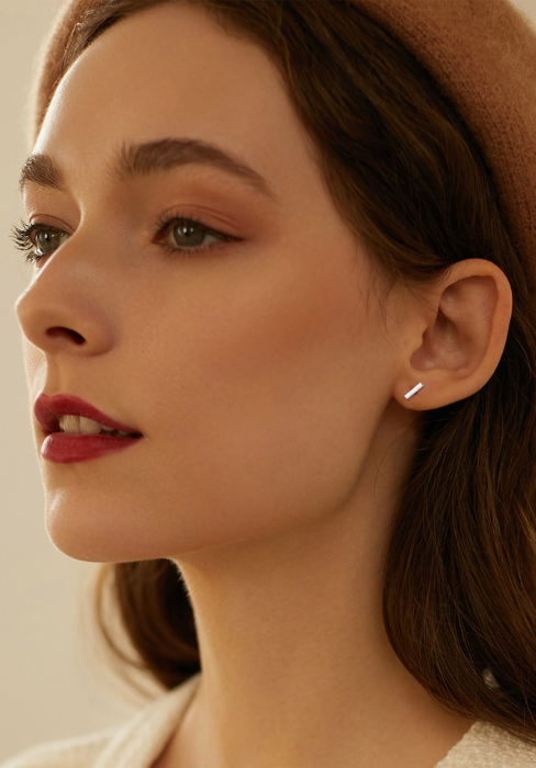 bar earring