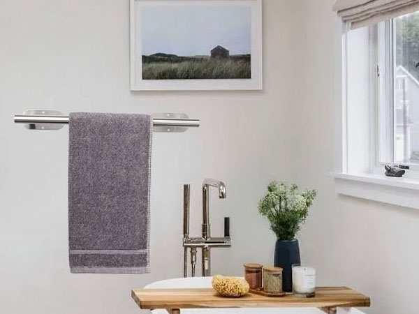towel bar