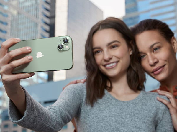 iphone 15 plus camera lens cover