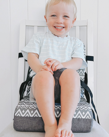 Make a trip out and about for a meal so much easier using Dreambaby Grab N’ Go Booster seat.