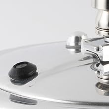 Universal Aluminum Pressure Cooker 6.3 Qt