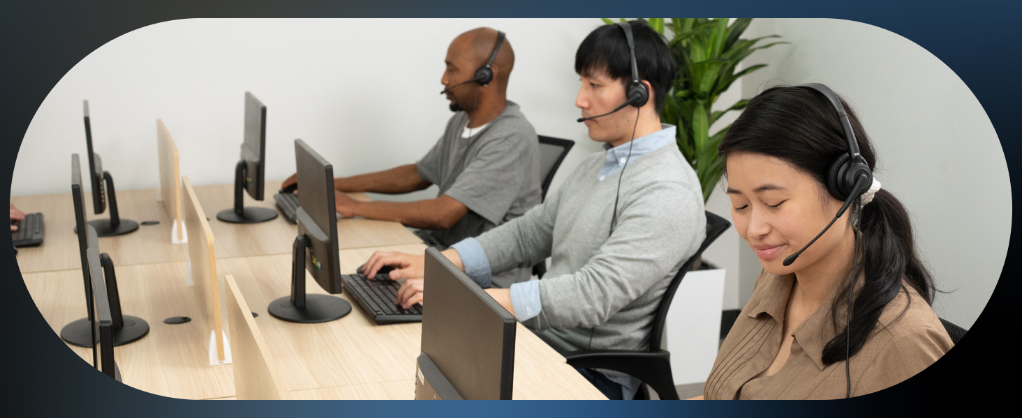 lightweight headset, Adjustable headband, easy-to-clean leatherette earpad, double-stitched earpad