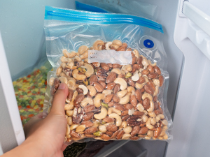 food vacuum sealer machine