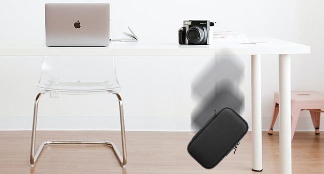 SanDisk Extreme Pro with USB4 SSD case