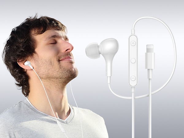 lightning headphones 