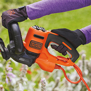 Built-in Cord Retention