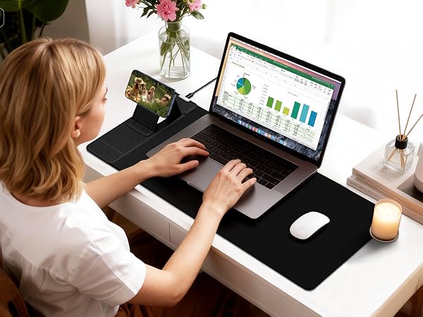 mouse pad with wireless charger