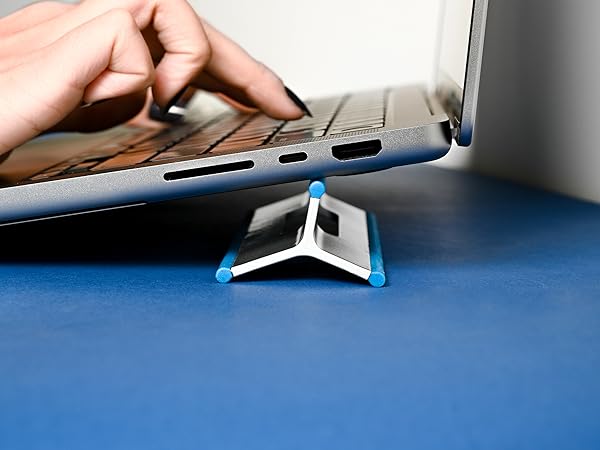 boyata laptop stand roost laptop stand stand for laptop soundance laptop stand laptop holder for