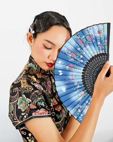 https://m.media-amazon.com/images/S/aplus-media-library-service-media/9dbd1493-fc43-450a-8ea7-9f641b990052.__CR0,0,362,453_PT0_SX362_V1___.jpg