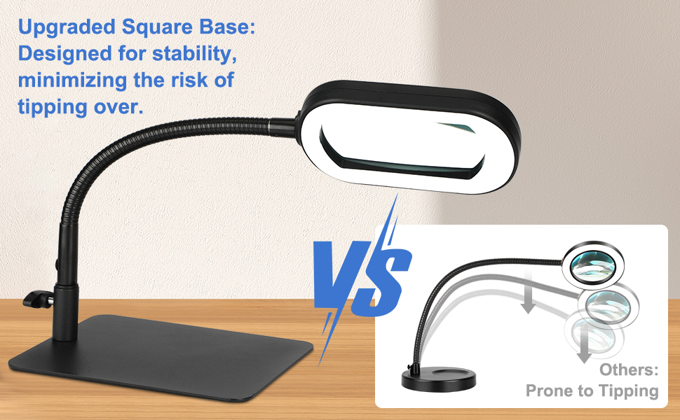 magnifying glass with light