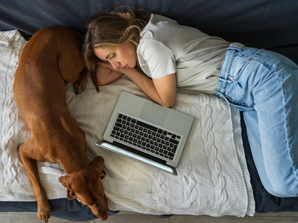 Randomized Mouse Jiggler Undetectable Trackpad Mover Device for Laptop, Automatic Mouse Shaker