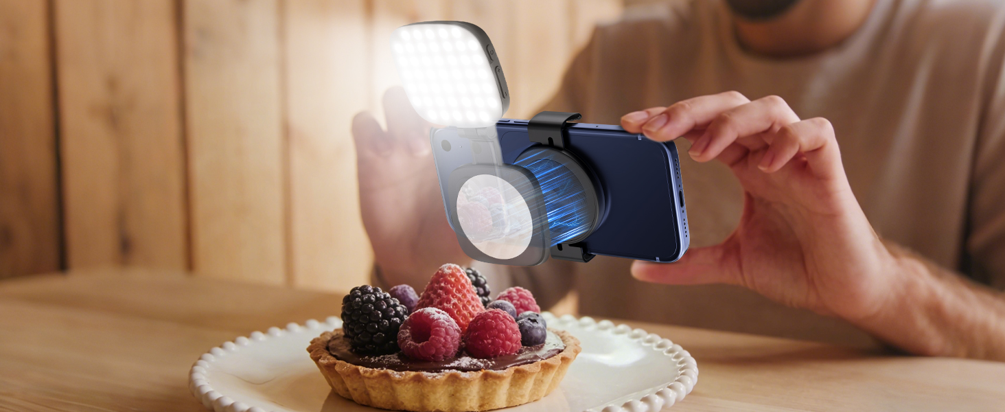 Phone clip for magnetic selfie light