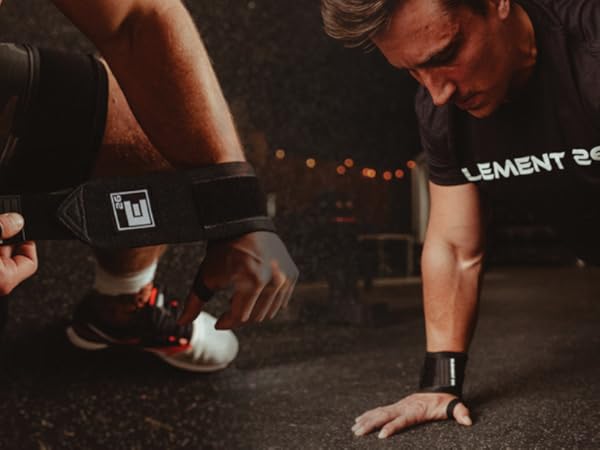  reduces pain, improves performance, increases lifting strength, increases upper body strength, 