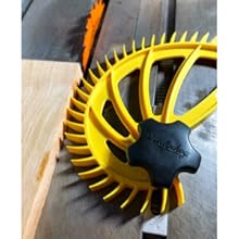 The Hedgehog featherboard reversed on the other side of a table saw blade