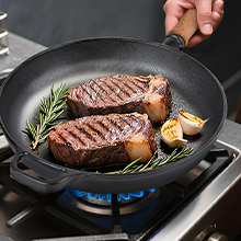 Cast Iron Skillet with Lid