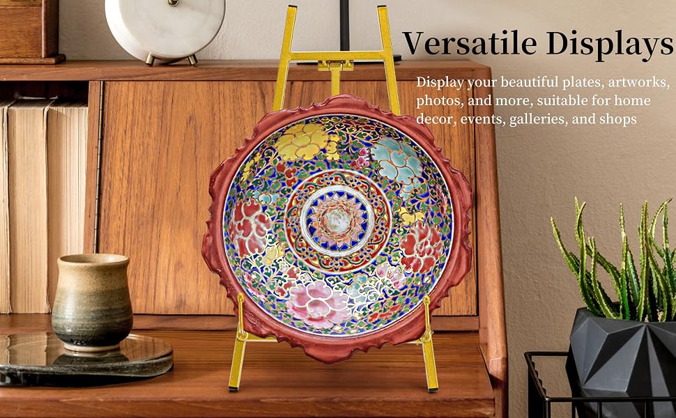 Gold Metal Easel Stand