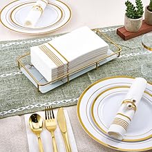 paper napkins