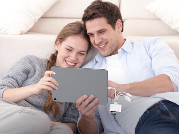 lightning to sd card camera reader