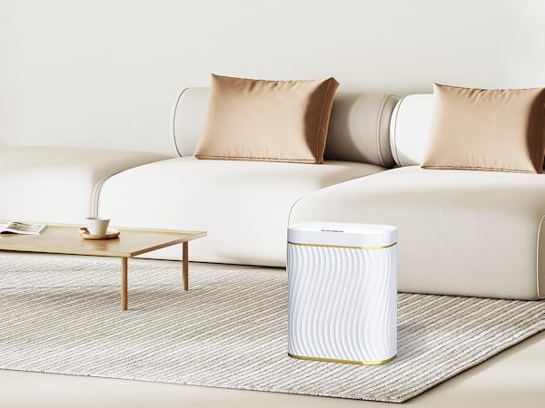 Bathroom Small Trash Can with Lid