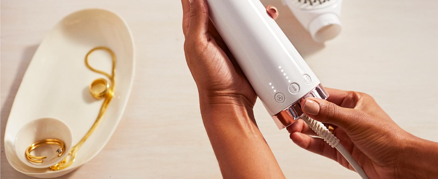 T3 AireBrush Duo includes 5 heat & 3 speed settings for every hair type and texture