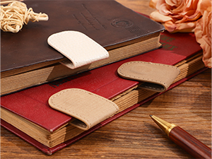 3PCS Magnetic Leather Bookmarks