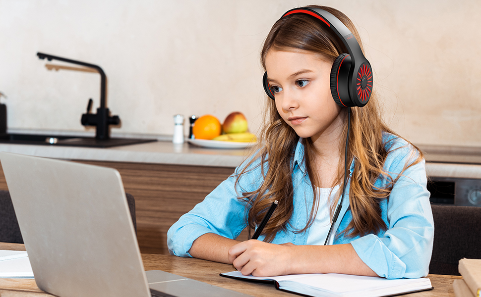 computer headphones for online learning