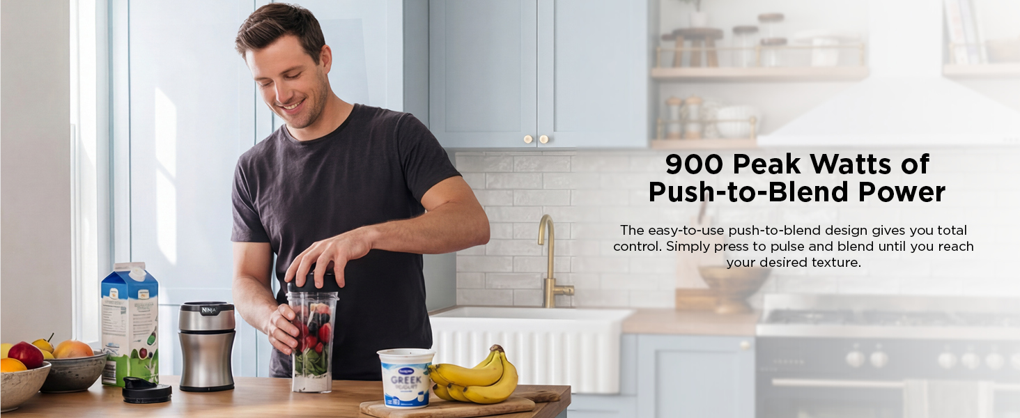 900 Peak Watts of Push to Blend Power