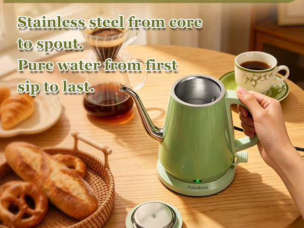Chart comparing FuseBrew 100% stainless steel interior vs kettles with hidden plastic parts