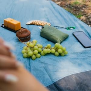 ECCOSOPHY Camping Essentials: Camping blanket