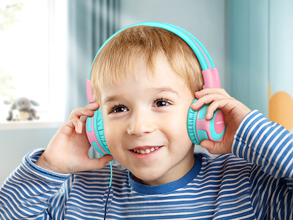 kids headphones for school with microphone