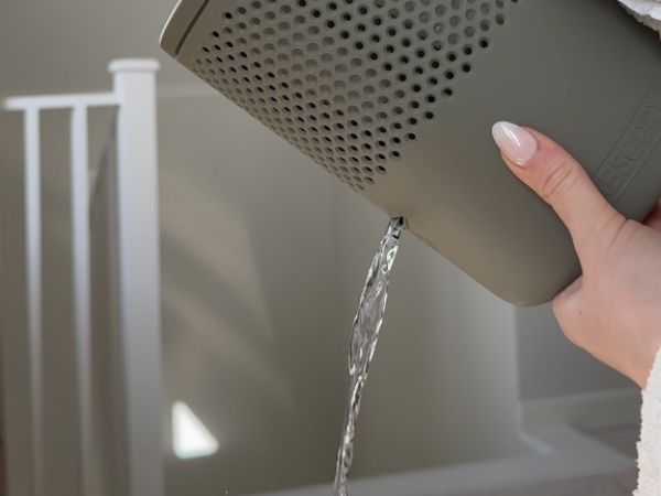 https://m.media-amazon.com/images/S/aplus-media-library-service-media/d013e227-a193-4702-a58e-128ad957192e.__CR0,0,600,450_PT0_SX600_V1___.jpg