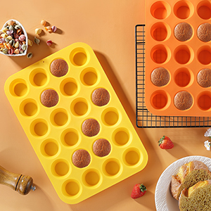 silicone mini muffin pan