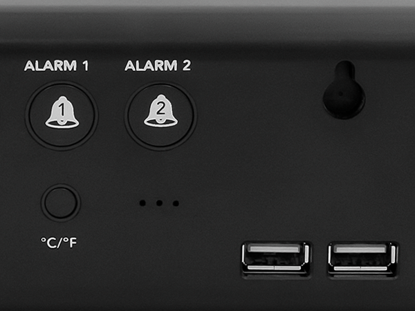 2 x 2 AMP USB Charge Ports phone charge watch tablet earphones headphone