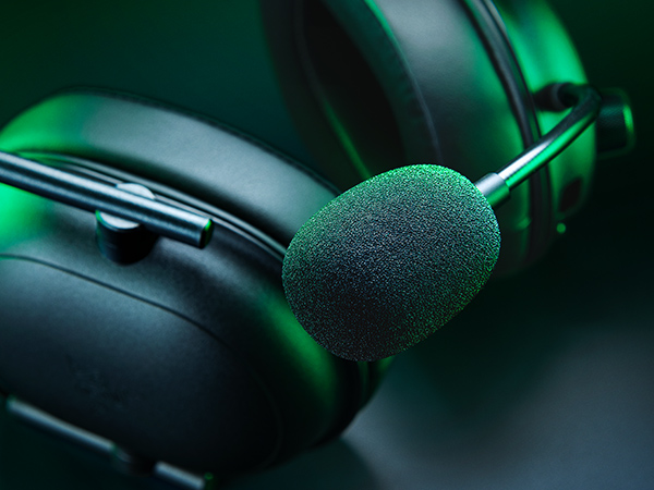 wireless bluetooth headphones headset earphones in-ear on-ear wired