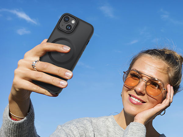 a black matte case, elegant, stylish, attractive