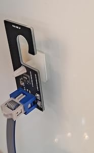 Mount of freezer temperature sensor
