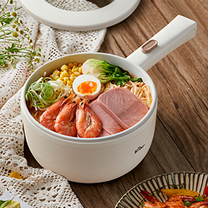 Non-Stick Sauté Pan